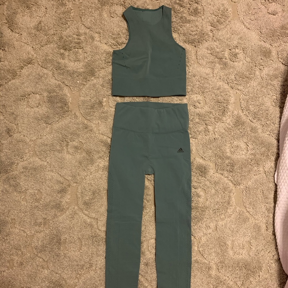 Adidas workout set
